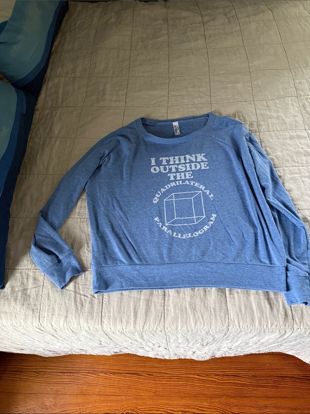 I think outside the quadrilateral parallelogram 
Box long sleeve tee M blue